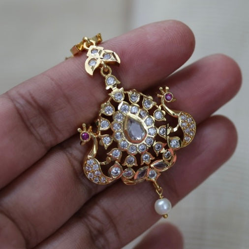 Heritage gold plated white stone tikka TH246