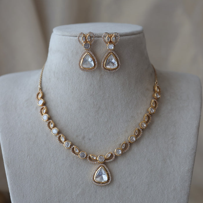 Kundan white stone short necklace with earrings MS2334