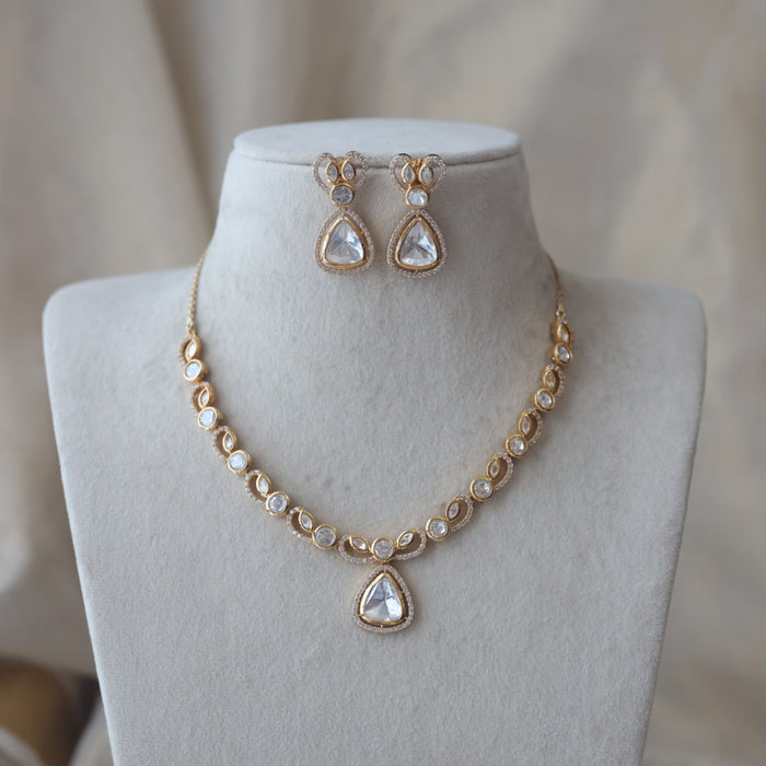 Kundan white stone short necklace with earrings MS2334