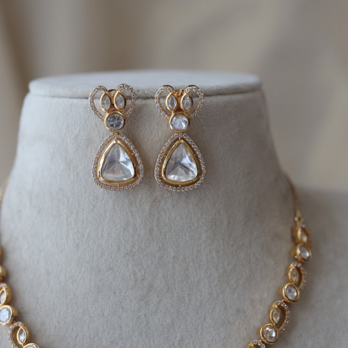 Kundan white stone short necklace with earrings MS2334