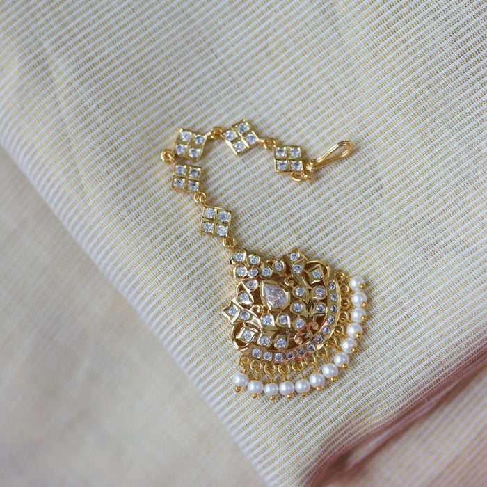 Heritage gold plated white stone tikka TH247