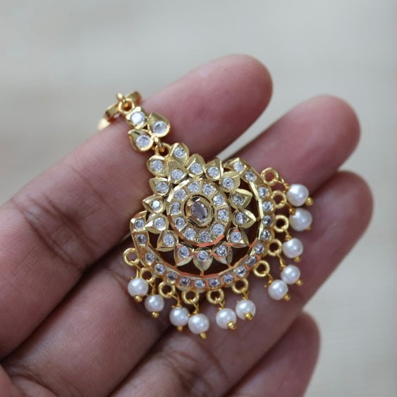 Heritage gold plated white stone tikka TH241
