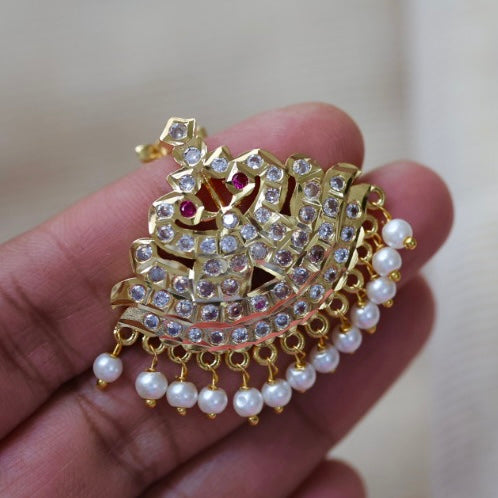 Heritage gold plated white stone tikka HT3422