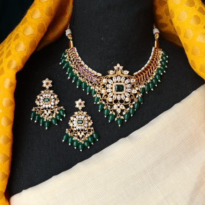 Antique green bead short necklace and earrings SS116789