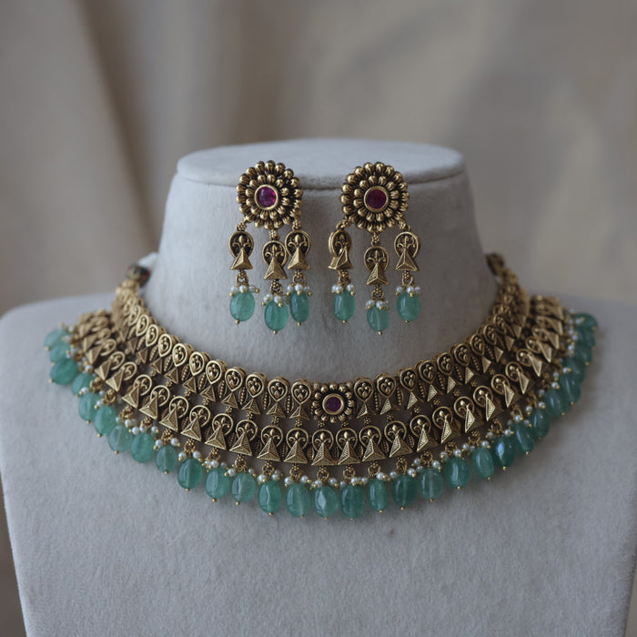 Antique gold green bead short necklace with earrings CCB26733