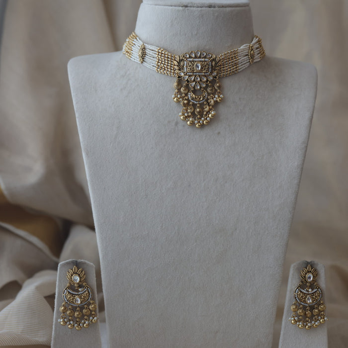 Antique gold and pearl choker necklace with earrings CCB16322