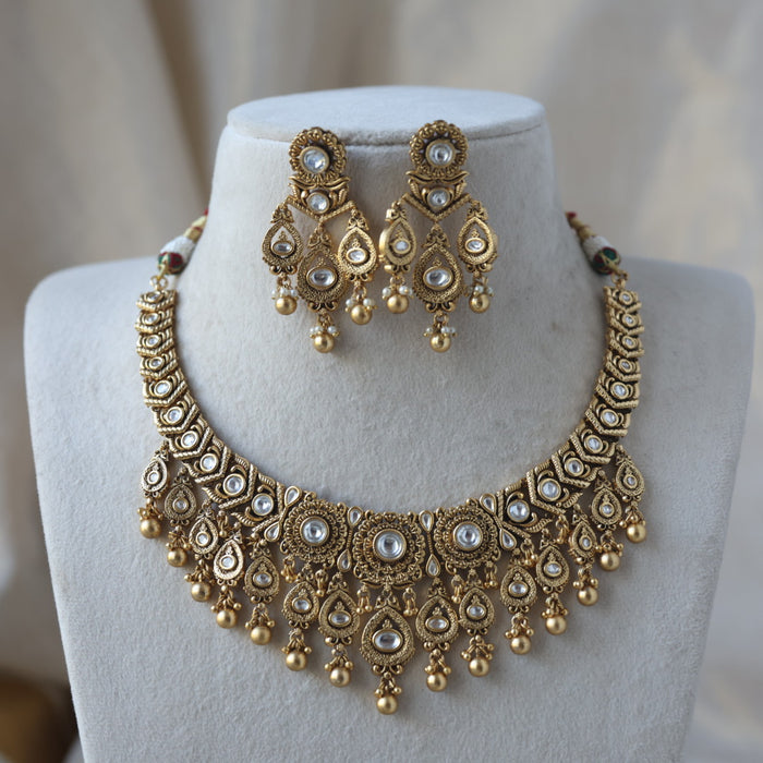 Antique gold short necklace with earrings G16729
