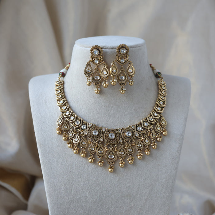 Antique gold short necklace with earrings G16729