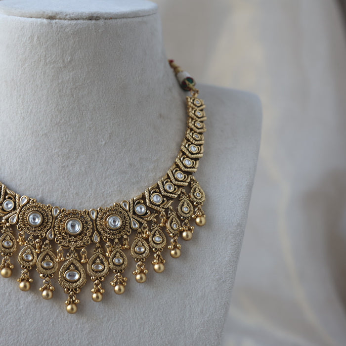 Antique gold short necklace with earrings G16729