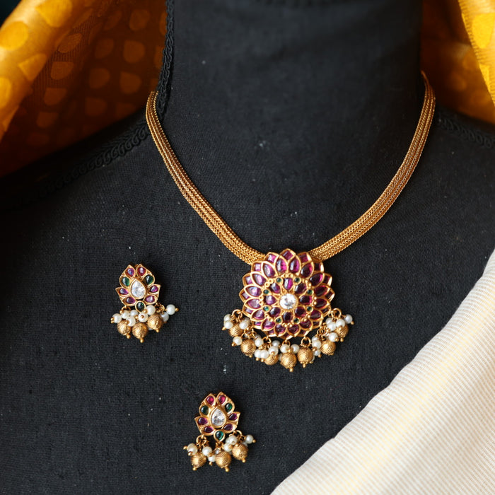 Antique Ruby short necklace and earrings SS117654