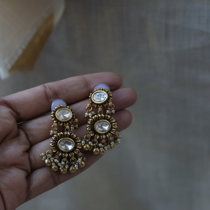 Antique gold choker necklace and earrings G18893