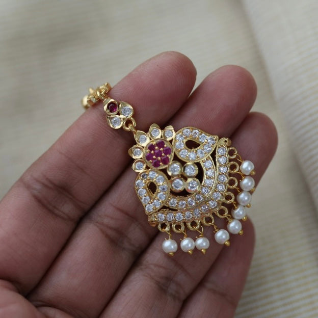 Heritage gold plated ruby white stone tikka HT7399