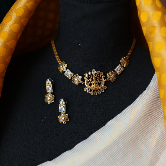 Antique white stone choker necklace and earrings CCB16789