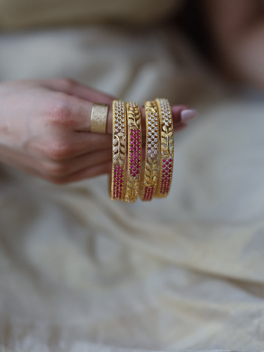 Heritage gold plated ruby white stone bangle (1 set  of 2 bangles) HB233