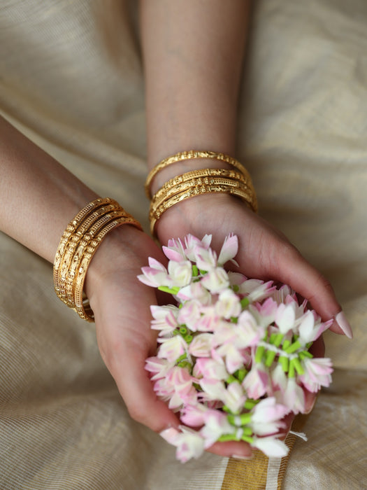 Heritage gold plated gold bangle (1 set  of 4 bangles) HB203