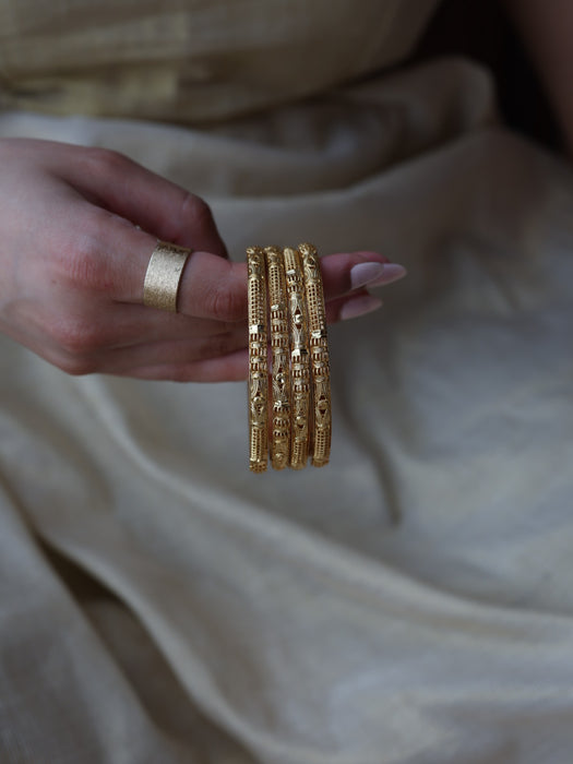 Heritage gold plated gold bangle (1 set  of 4 bangles) HB203
