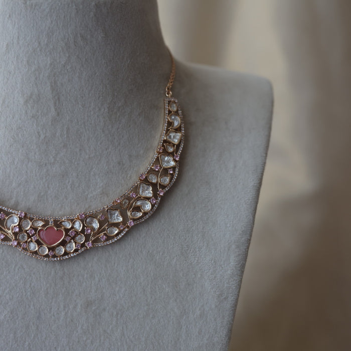 Kundan pink and white stone short necklace with earrings IN17890