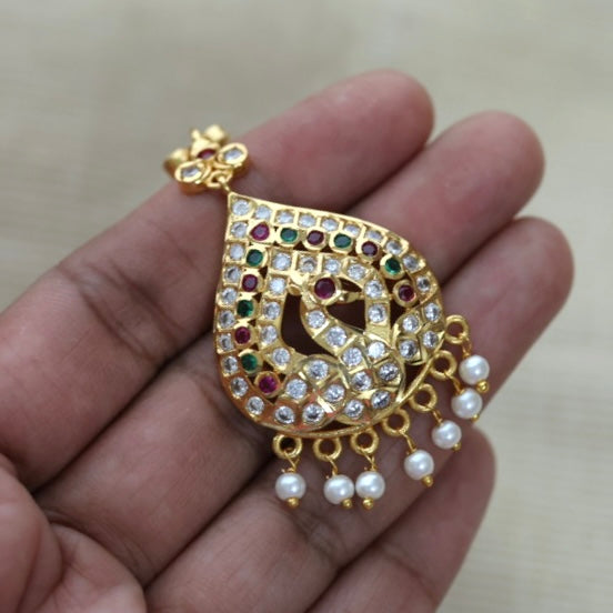 Heritage gold plated white stone tikka HT73234