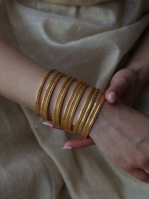 Heritage gold plated gold bangle (1 set  of 4 bangles) HB227