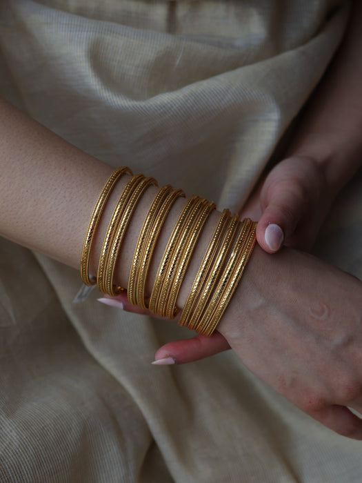 Heritage gold plated gold bangle (1 set  of 4 bangles) HB227