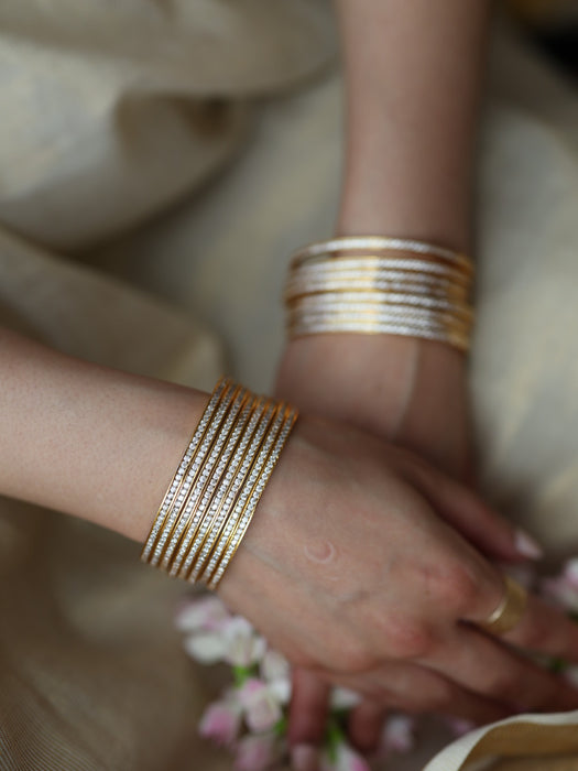Heritage gold plated white stone bangle (1 set  of 4 bangles) HB2754