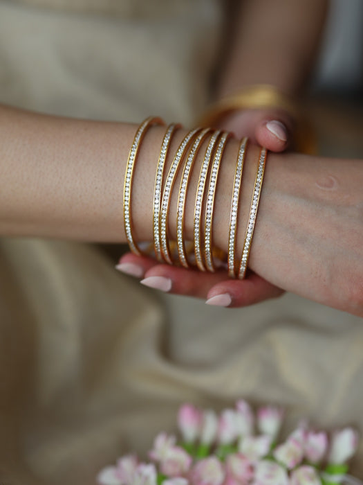 Heritage gold plated white stone bangle (1 set  of 4 bangles) HB2754