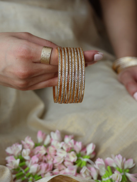 Heritage gold plated white stone bangle (1 set  of 4 bangles) HB2754