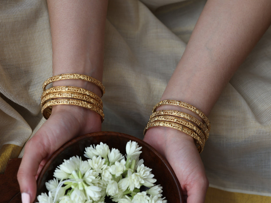Heritage gold plated gold bangle (1 set of 2 bangles) HB207