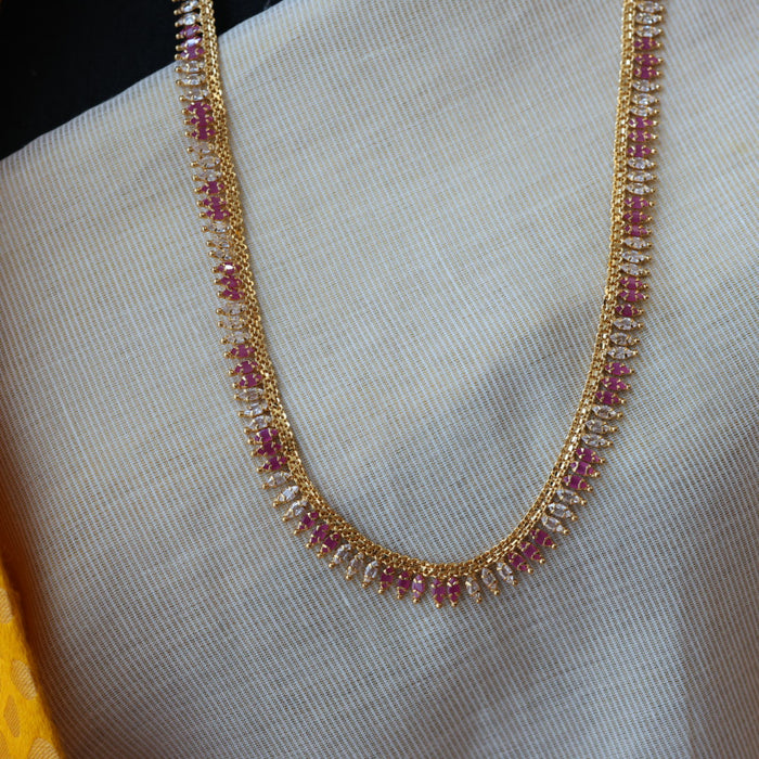 Heritage gold plated ruby white stone long necklace HL5582
