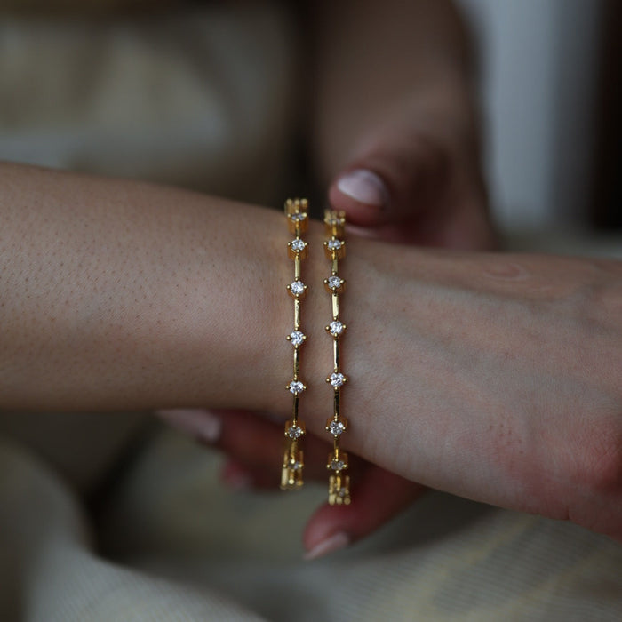 Heritage gold plated white stone bangle (1 set  of 2 bangles) HB230