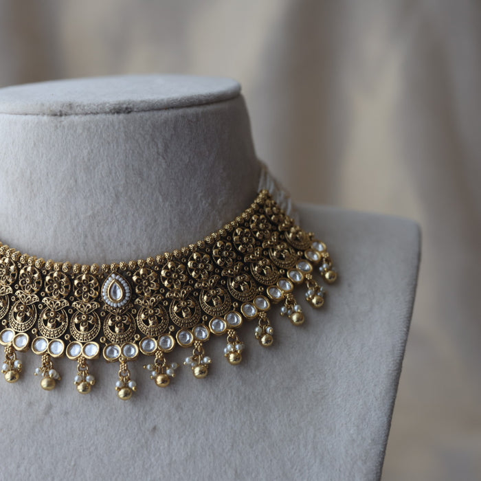 Antique gold and pearl choker necklace with earrings CCB239898