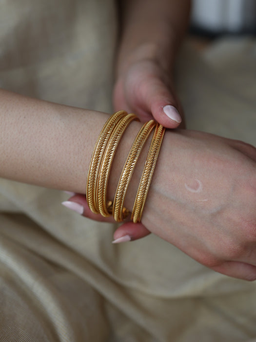Heritage gold plated gold bangle (1 set  of 2 bangles) HB220