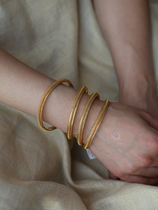 Heritage gold plated gold bangle (1 set  of 2 bangles) HB220