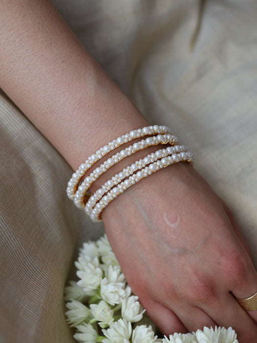 Heritage gold plated pearl bangle (1 set  of 2 bangles) HB228