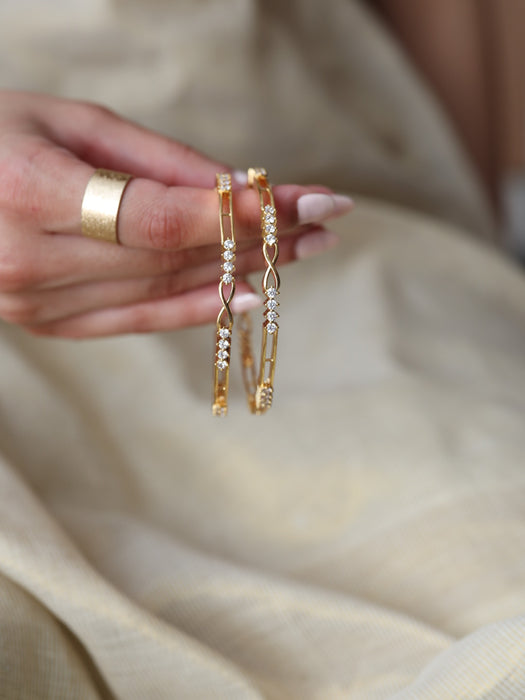 Heritage gold plated white stone bangle (1 set  of 4 bangles) HB221