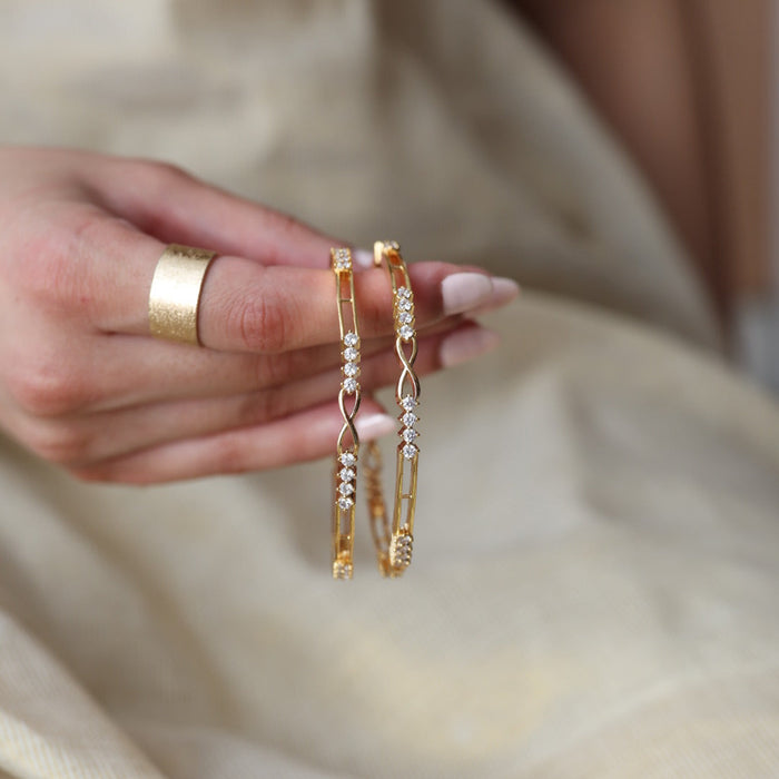 Heritage gold plated white stone bangle (1 set  of 4 bangles) HB221