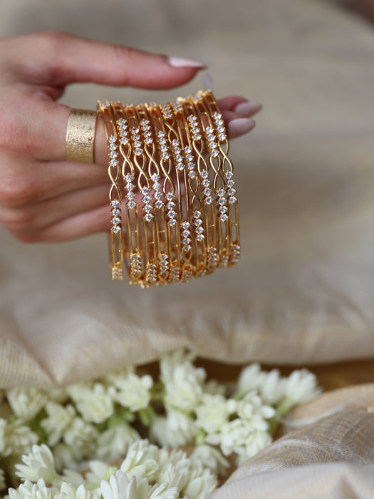 Heritage gold plated white stone bangle (1 set  of 4 bangles) HB221