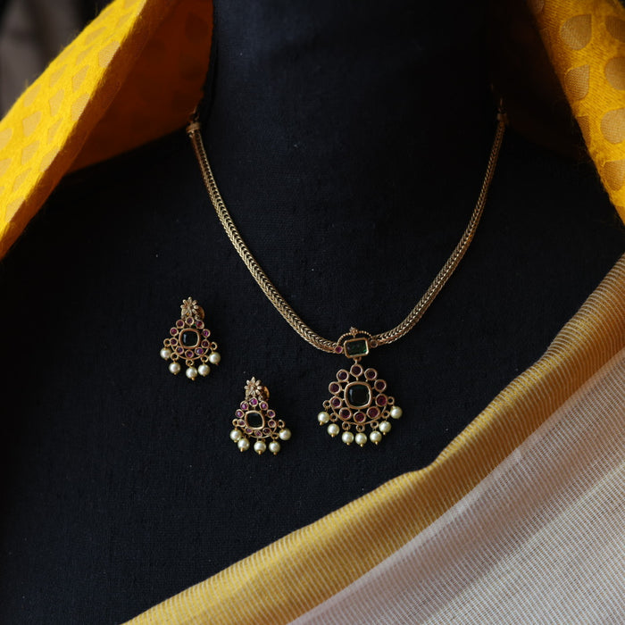 Antique ruby stone short necklace and earrings SS10876