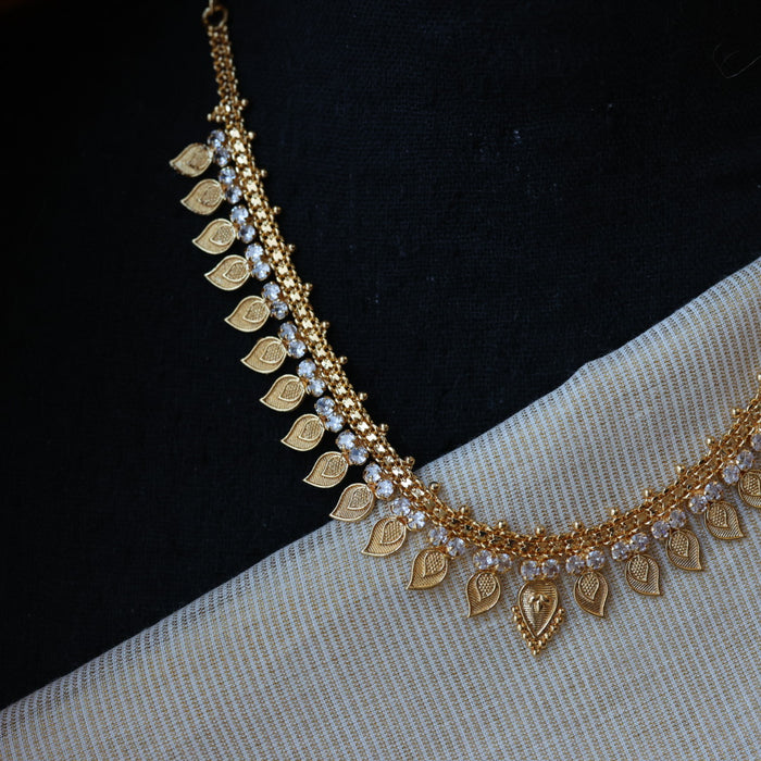 Heritage gold mango short necklace and earrings H679