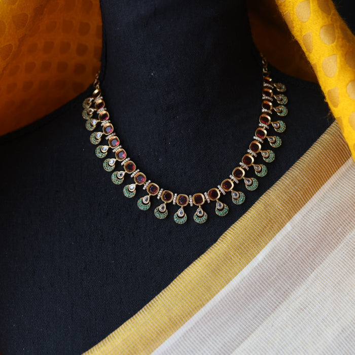 Antique green stone short necklace and earrings SS10116