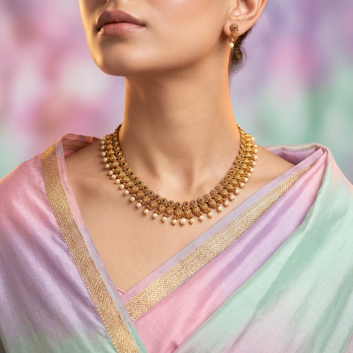 Antique gold and pearl short necklace and earrings SS108201