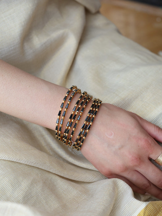Heritage gold plated white stone bangle HB6531
