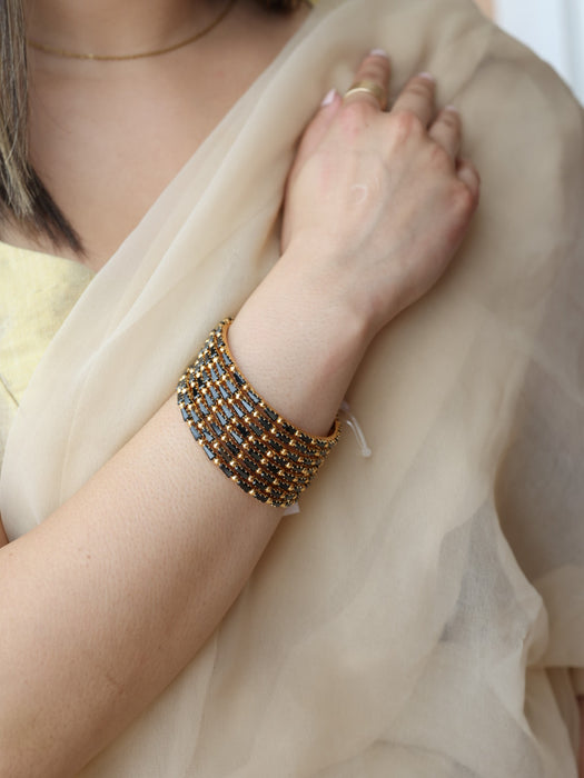 Heritage gold plated white stone bangle HB6531