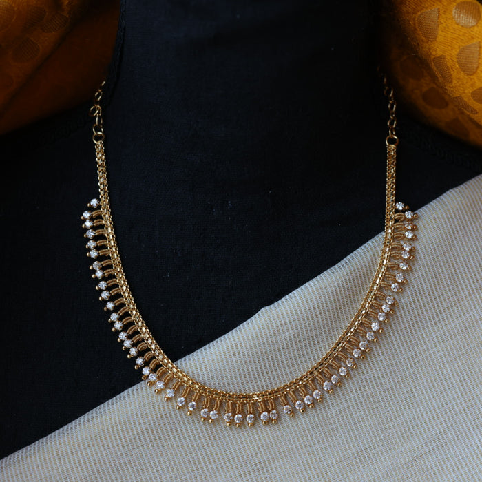 Heritage gold plated white stone short necklace H5801