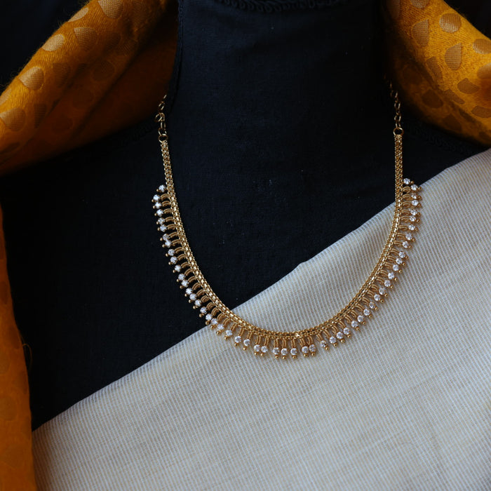 Heritage gold plated white stone short necklace H5801