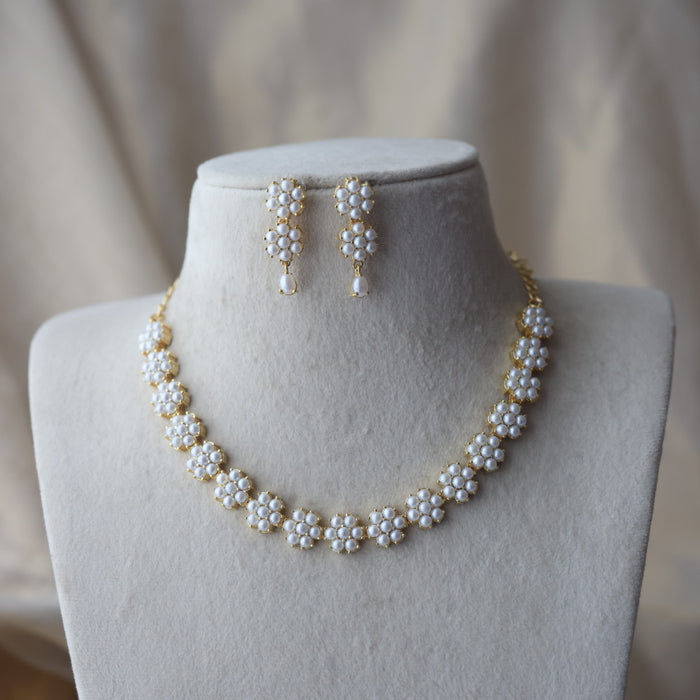 Padmini Heritage gold plated pearl short necklace with earrings PAD231