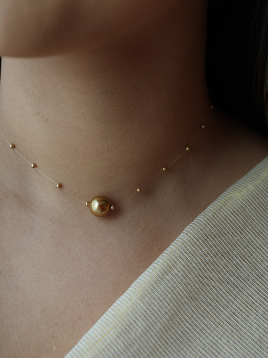 Invisible cream pearl layer short necklace IN722