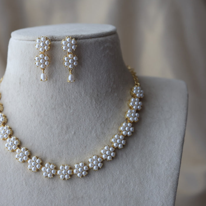 Padmini Heritage gold plated pearl short necklace with earrings PAD231