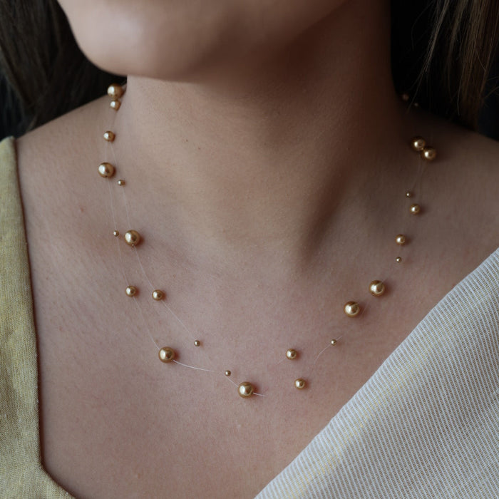 Invisible white pearl layer short necklace IN1833
