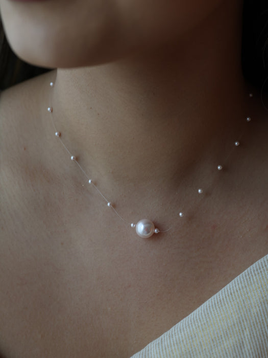 Invisible pink pearl layer short necklace IN2380